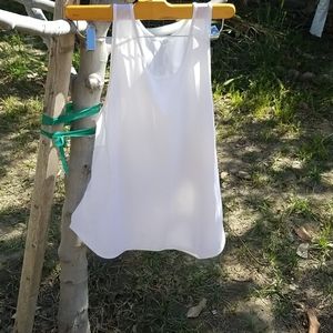 LULULEMON WHITE TANK